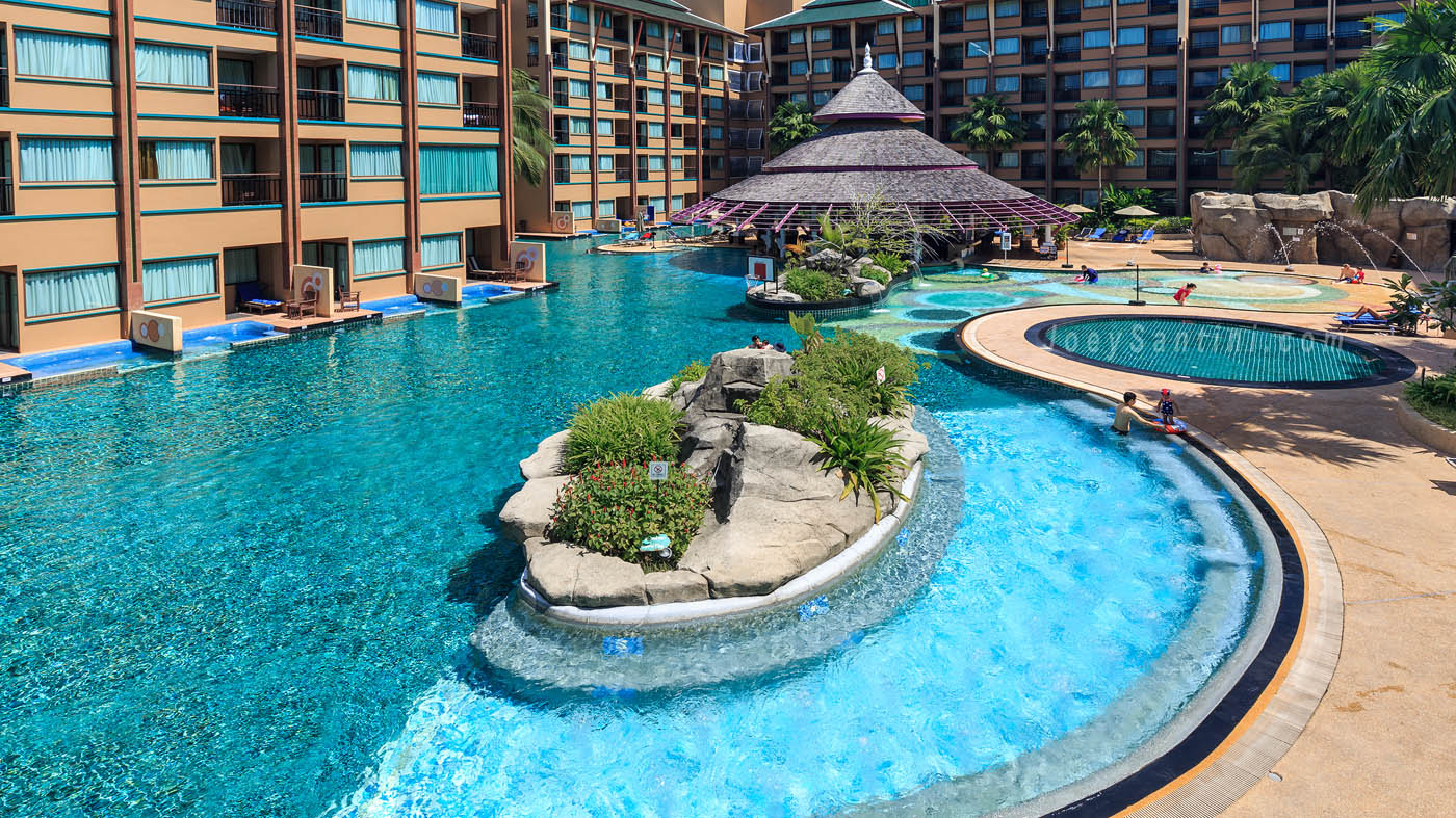 Novotel Phuket Vintage
