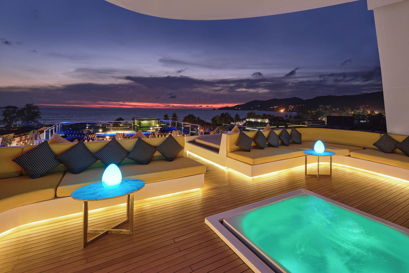 Best Rooftop Bars in Patong Beach 🍹 (2026 Guide)